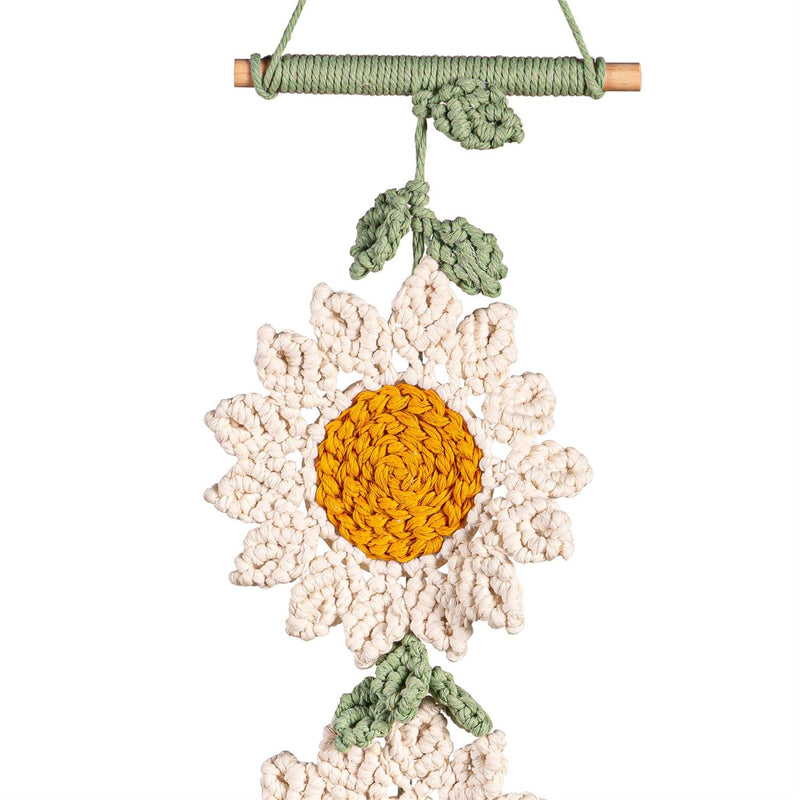 Daisy Macrame Hanging Décor