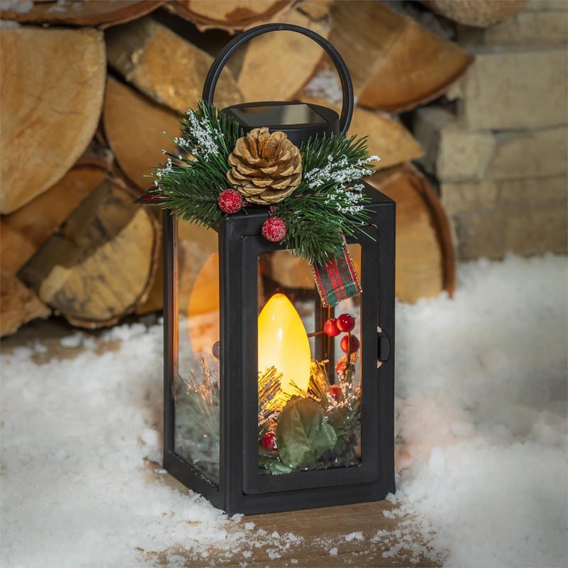 Plastic Solar Pine Lantern w/ Holiday Wreath