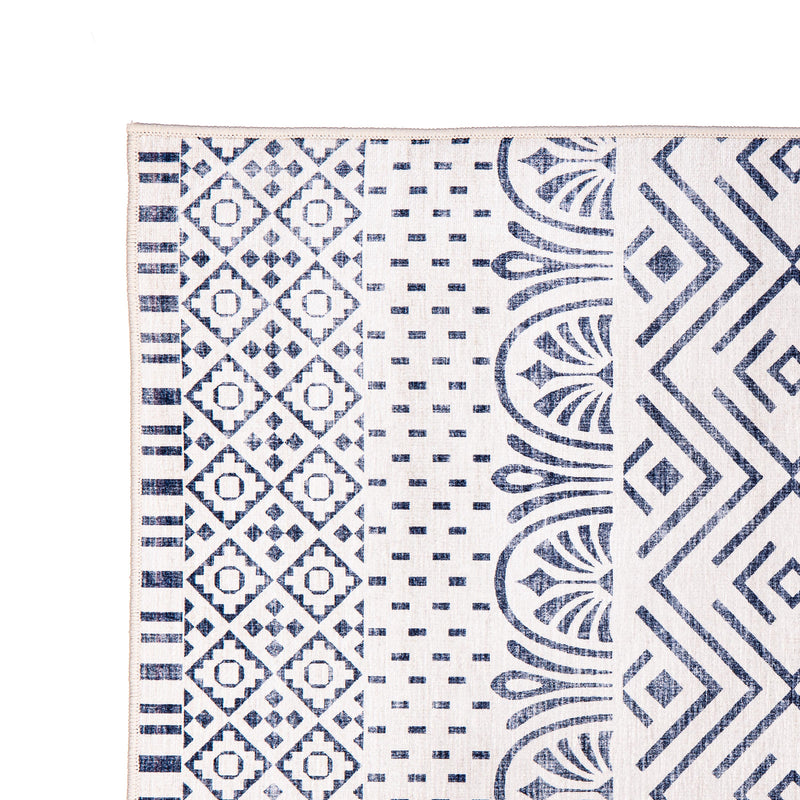 Geometric Harmony Washable Accent Rug, 2' x 3'