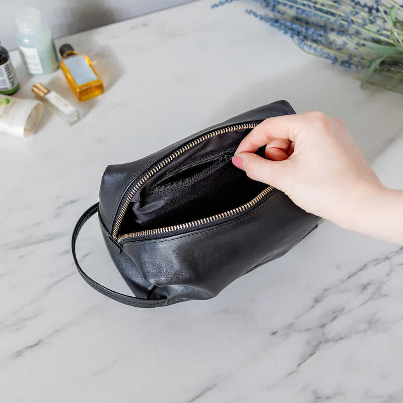 Los Angeles Rams, Embossed Toiletry Bag, Black