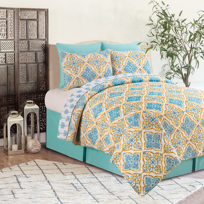 Terrace Medallion King Quilt Set