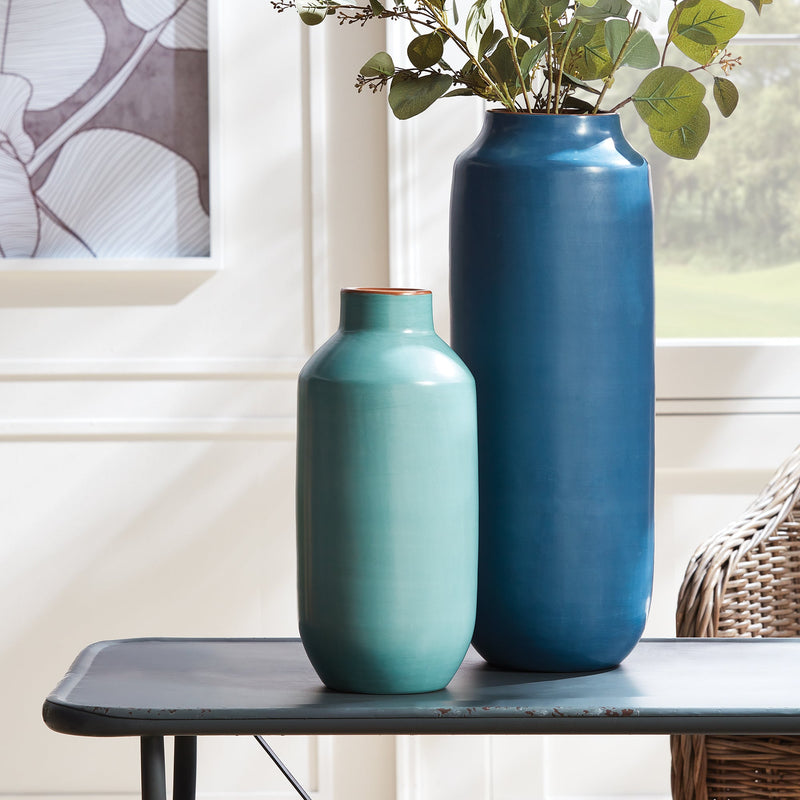 NAPA Home & Garden, Lucela Bottle Vase