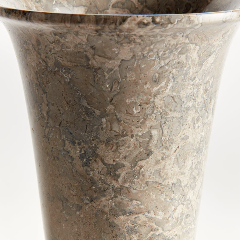 CLARIA FOOTED VASE