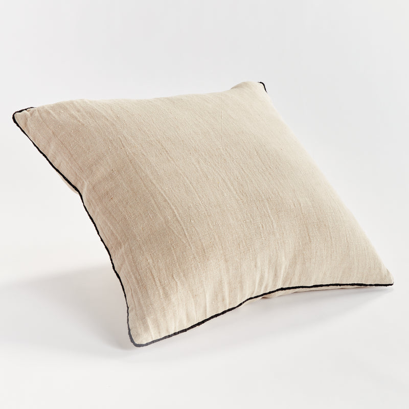 ELIAS PILLOW
