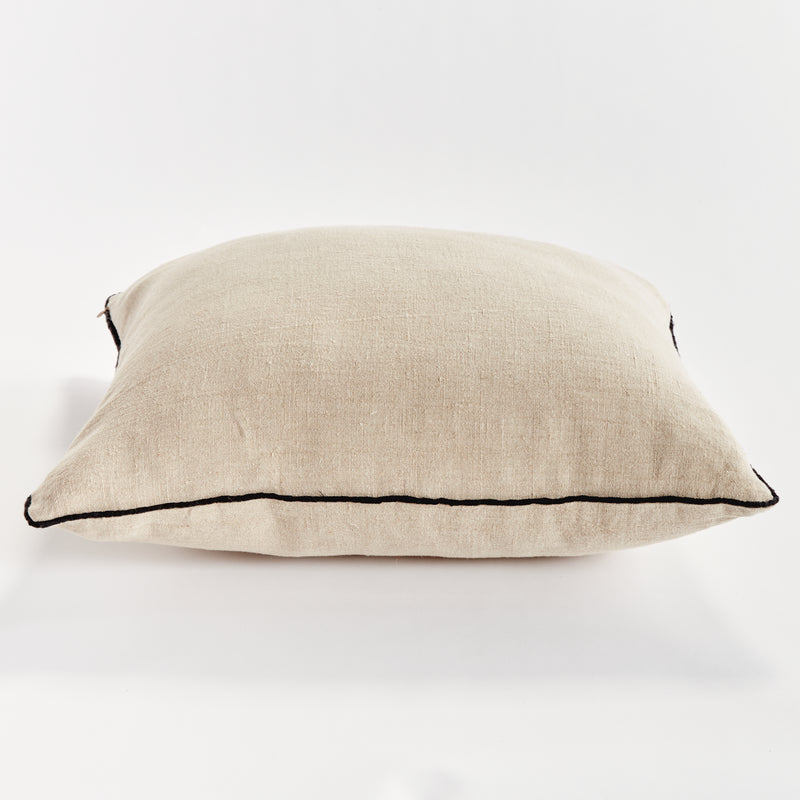 ELIAS PILLOW