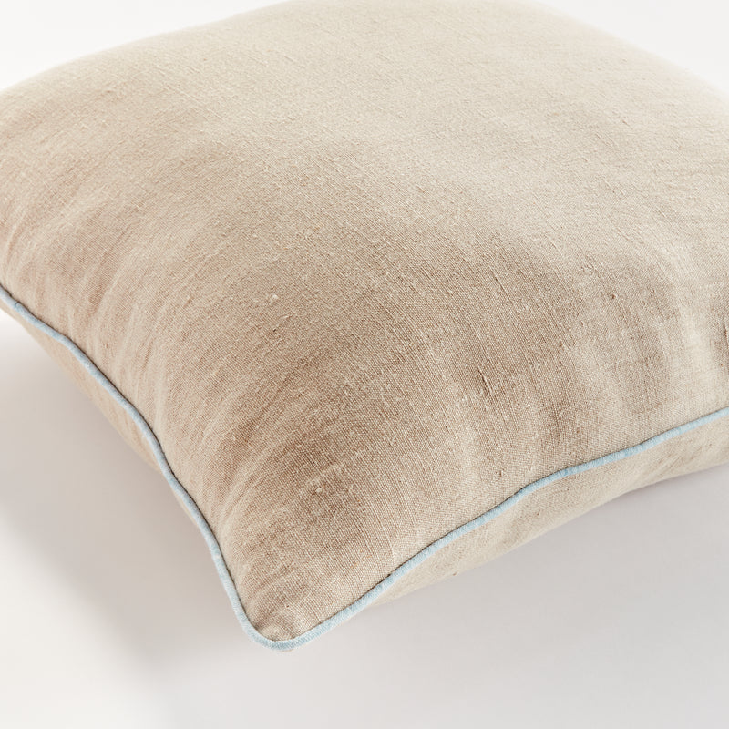 ELIAS PILLOW