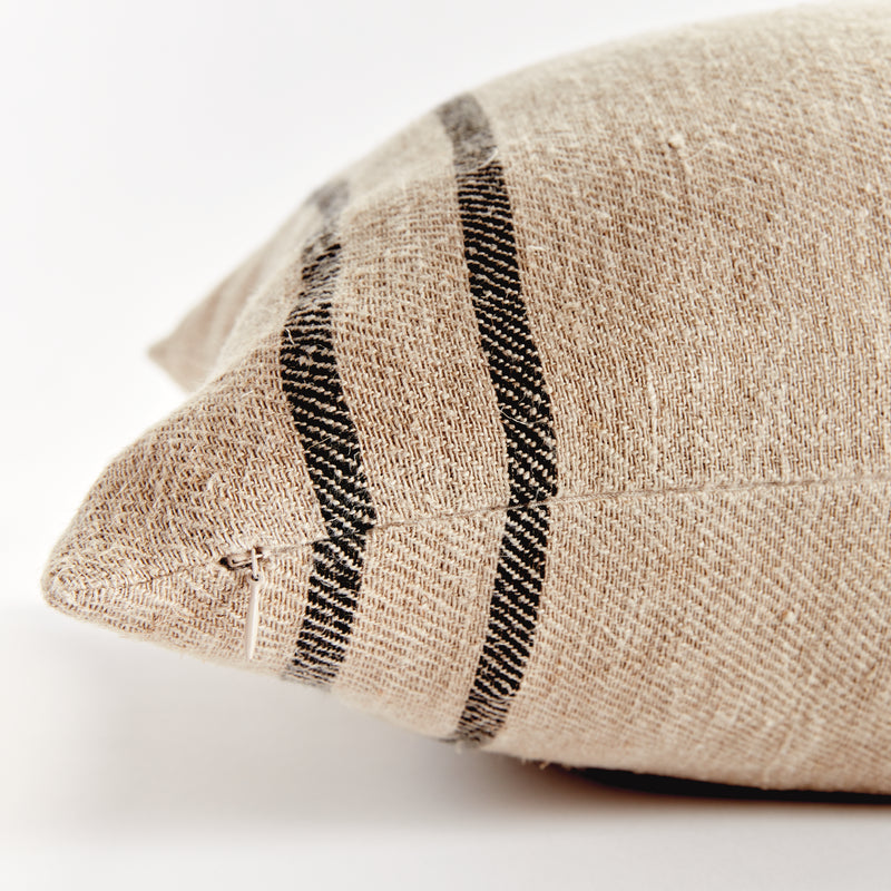 FINN PILLOW SERIES