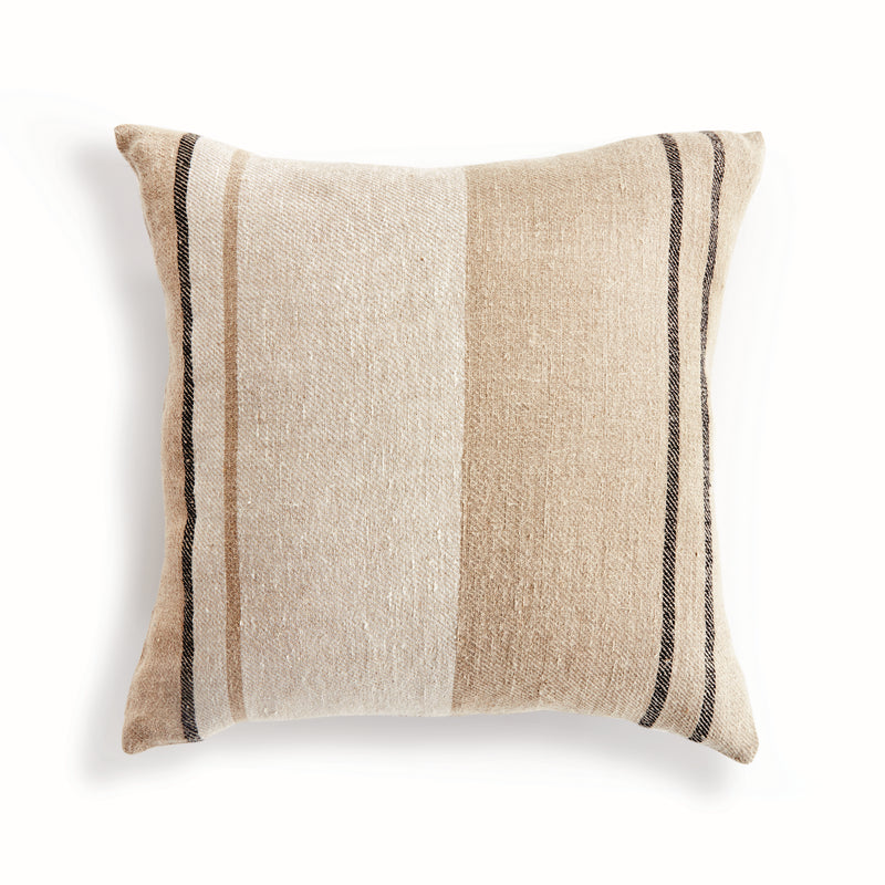 FINN PILLOW SERIES