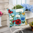 Indoor/Outdoor  Hooked Polypropylene Wildflower Throw Pillow 18"x18"