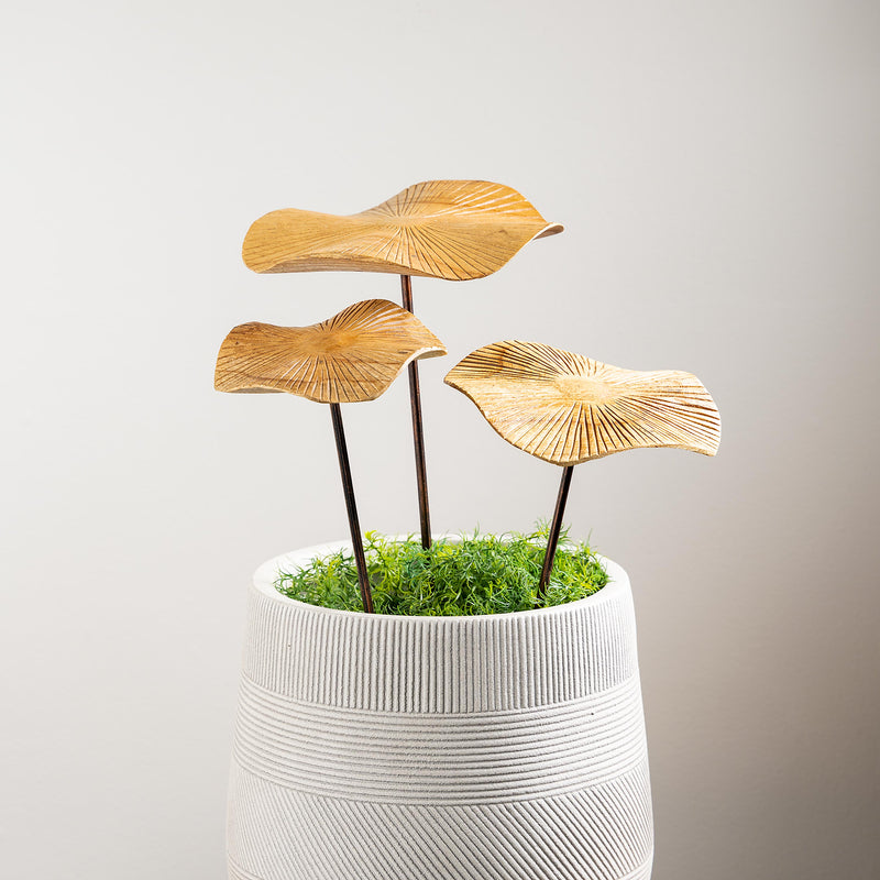VivaStyle Garden Stake, Hand-Carved Wood Mushroom Garden Stake, Set of 3
