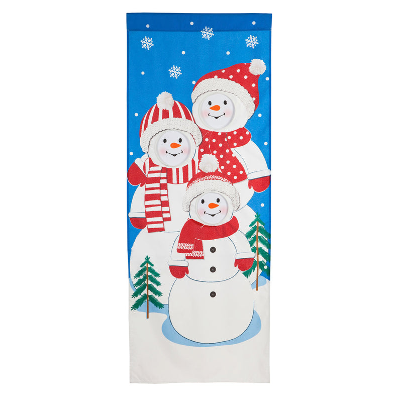 Evergreen Snow Family Photo Op Door Cover, 54'' x 28'' inches
