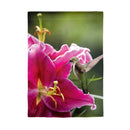 Humming in the Garden Luster Garden Flag,14lu11450