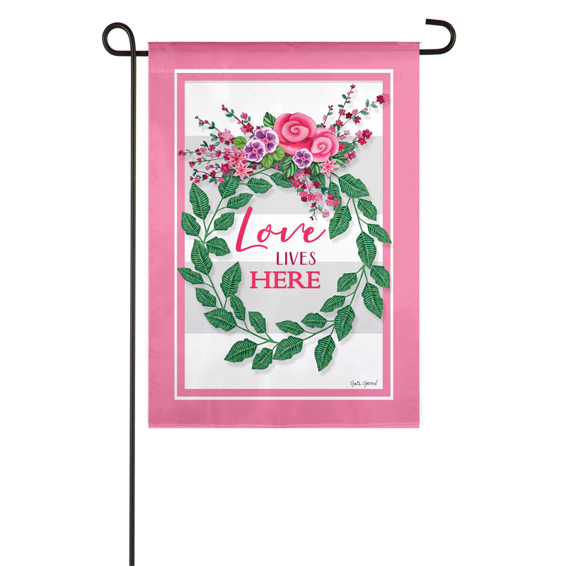 Evergreen Flag,Love Lives Here Garden Suede Flag,12.5x0.02x18 Inches
