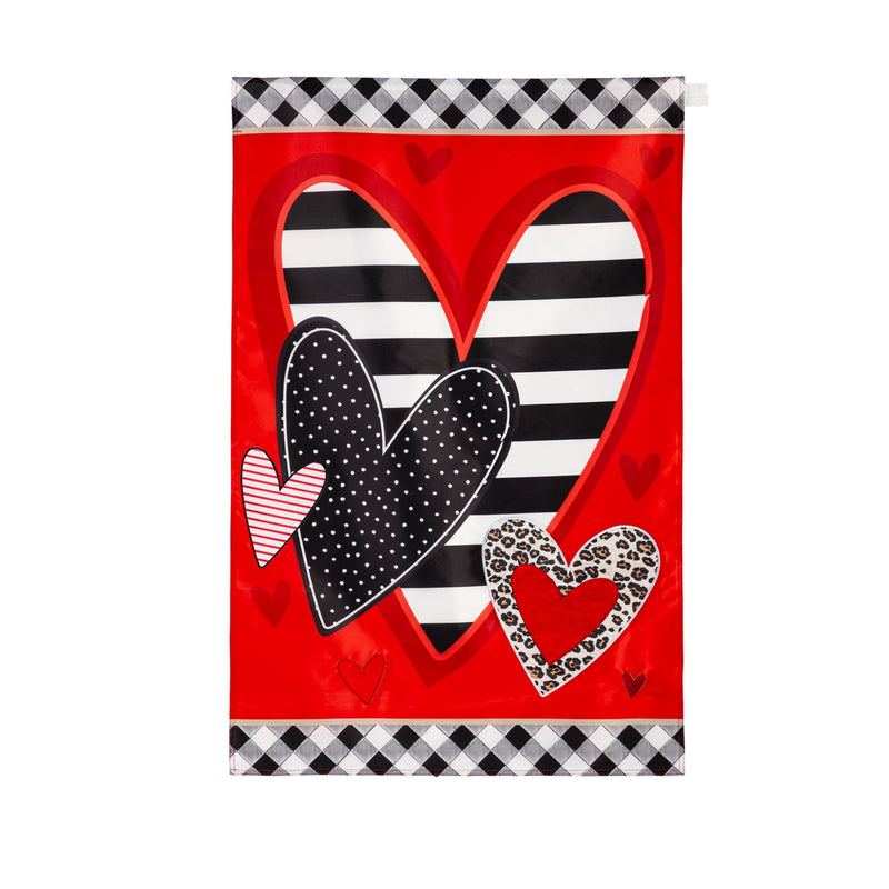 Evergreen Flag,Patterned Heart Applique House Flag,0.25x28x44 Inches