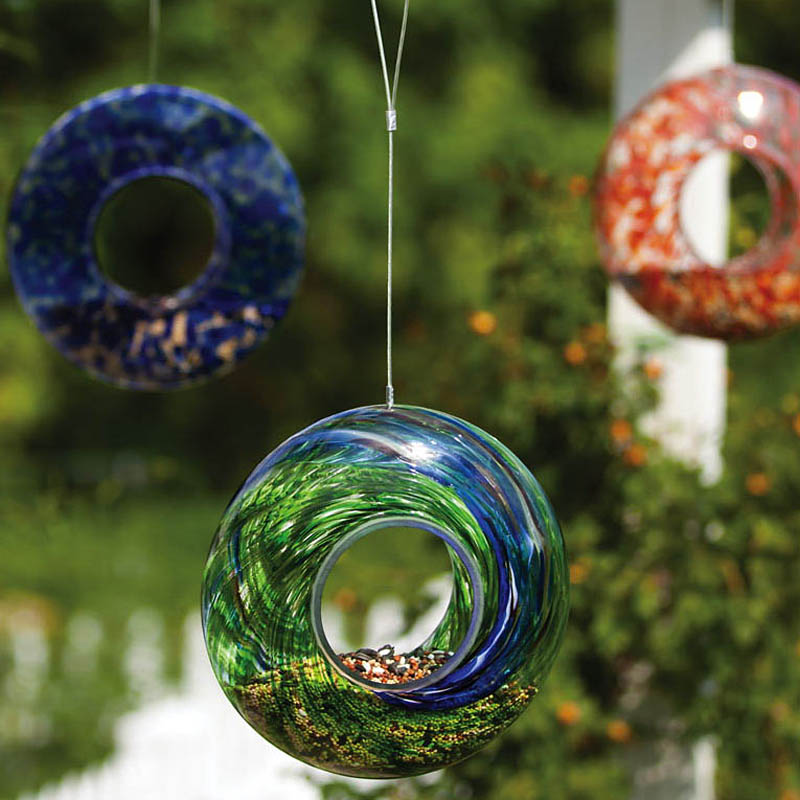 Glass circle feeder, swirl, three assorted colors