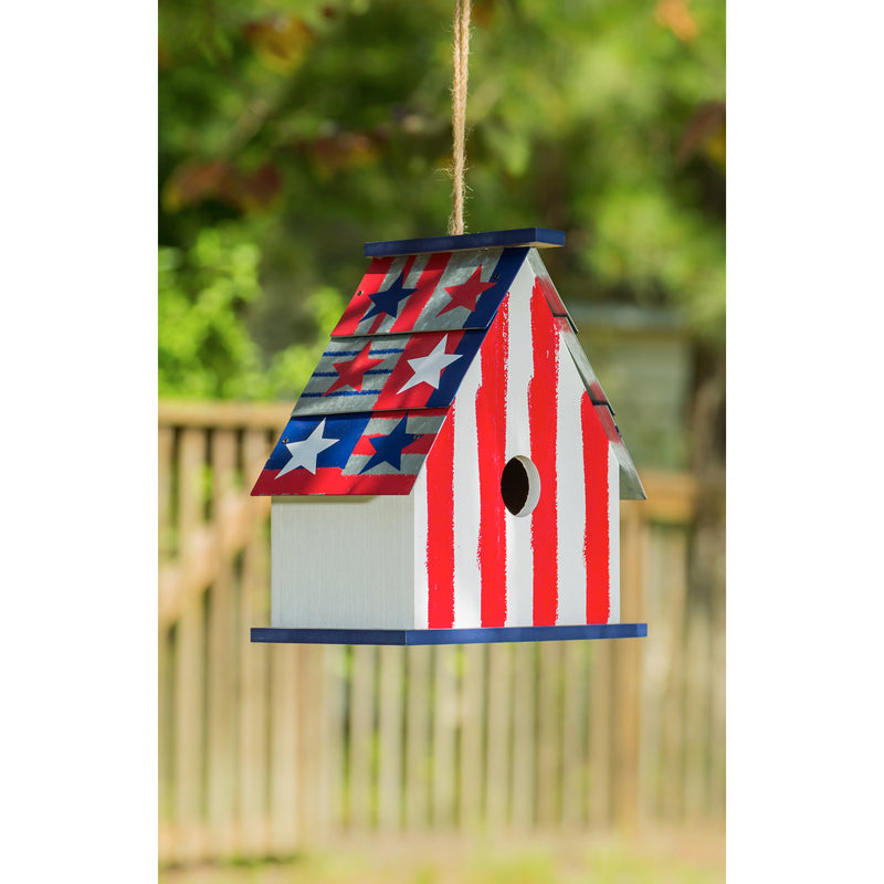 Americana Wooden Bird House,2bh685