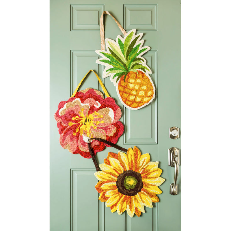 Evergreen Door Decor,Pineapple Hooked Door Décor,14x0.6x20 Inches