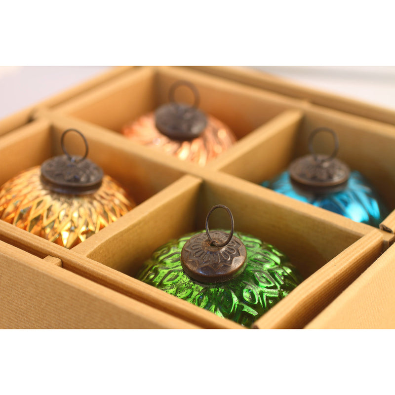 4'' Holiday Rustic Round Ornaments, Set of 4,3otg339